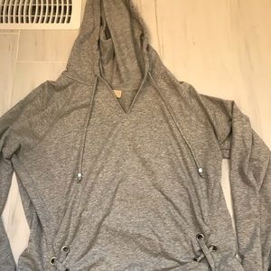 Long sleeve hoodie